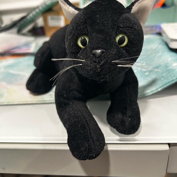 Kellytoy Black Plush Cat with Green Eyes - Picture 1 of 6